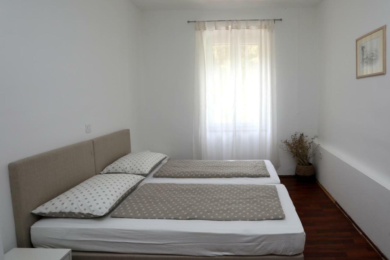 Apartman Cinkopan 普拉 外观 照片