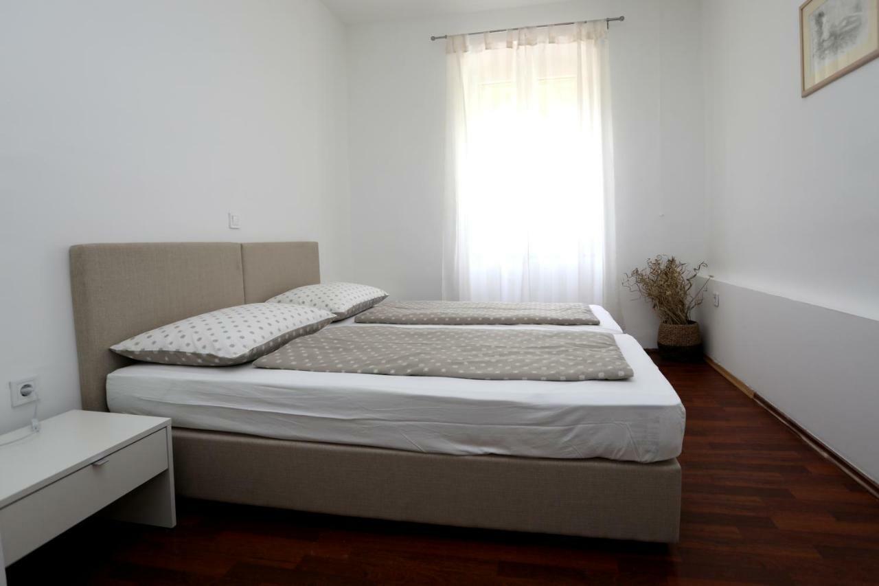 Apartman Cinkopan 普拉 外观 照片